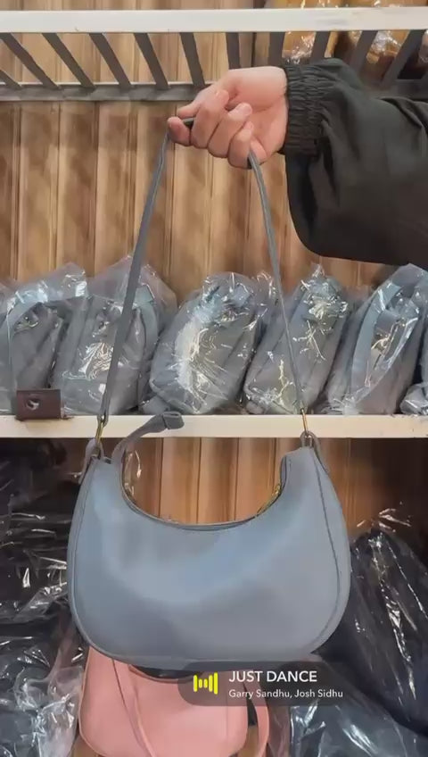 MOON GREY